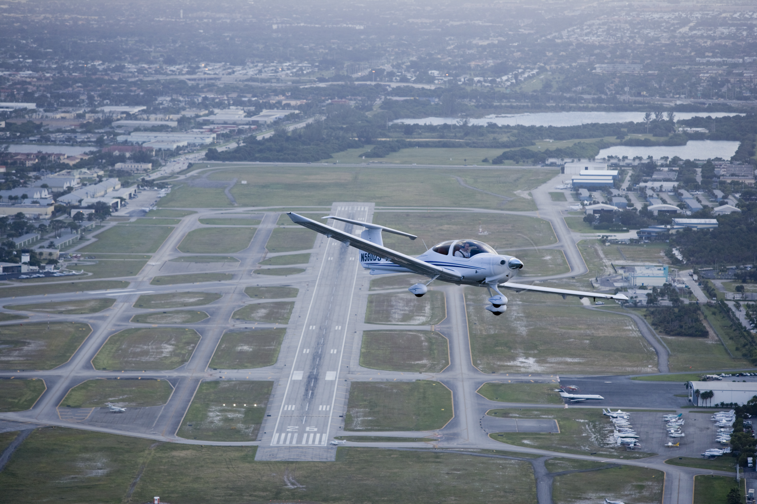 Pilot Shortage in 2025: What It Means for Today’s Students